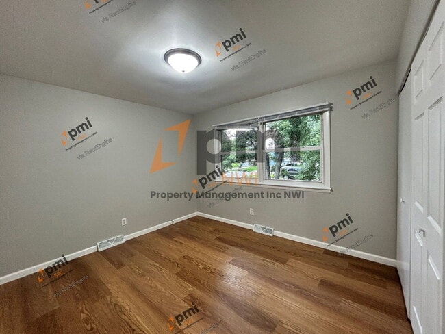 Building Photo - 1607 Monticello Park Dr