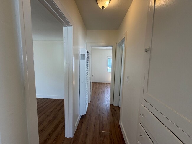 Building Photo - 749 Belmont Ave