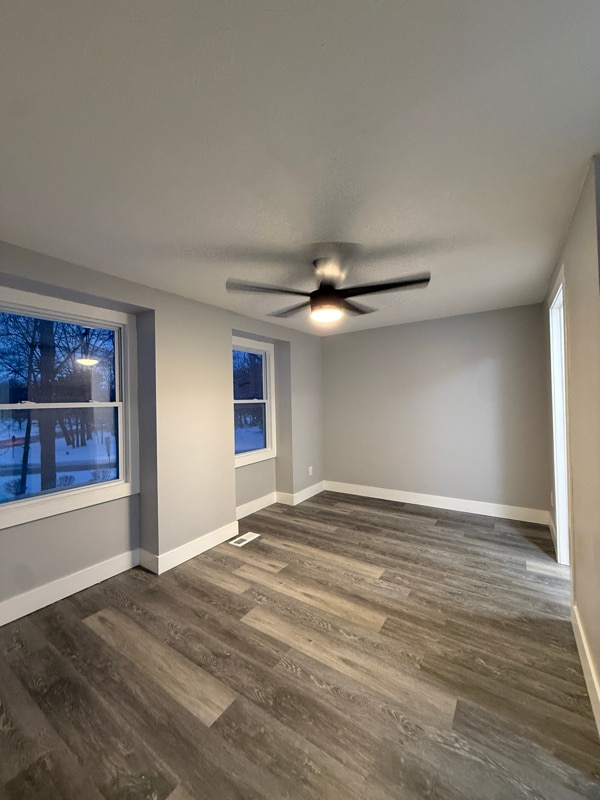 Building Photo - 3974 Lake Run Blvd