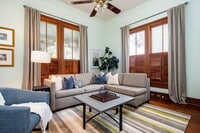 Building Photo - 664 Arlington Pl