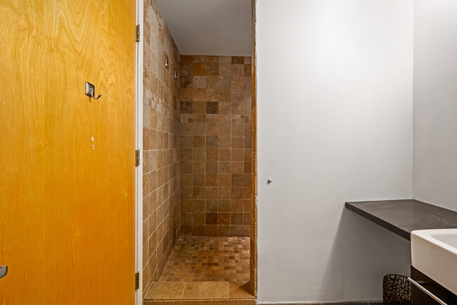 Building Photo - 850 Ralph McGill Blvd NE
