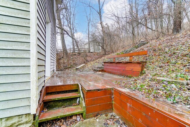 Building Photo - Three Bedroom Home in Covington!