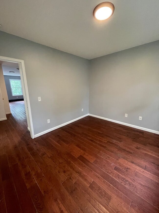 Building Photo - 63 Liberty St