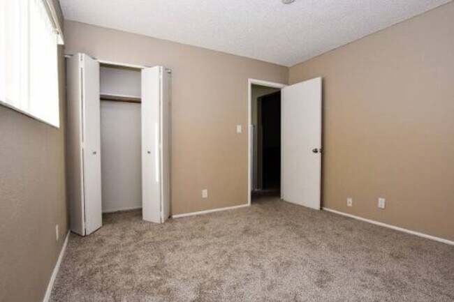 Interior Photo - Welcome Home to Garfield Manor
