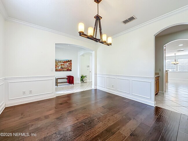 Building Photo - 346 Hefferon Dr