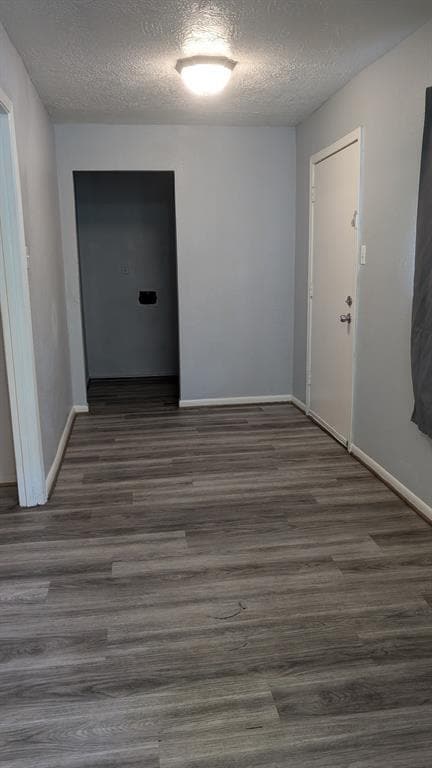 Building Photo - 6139 Ridgeway Dr