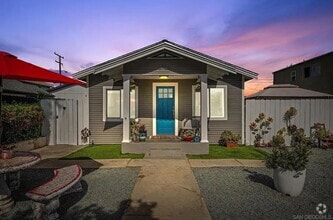 Building Photo - "Charming 2-Bedroom San Diego Retreat with...