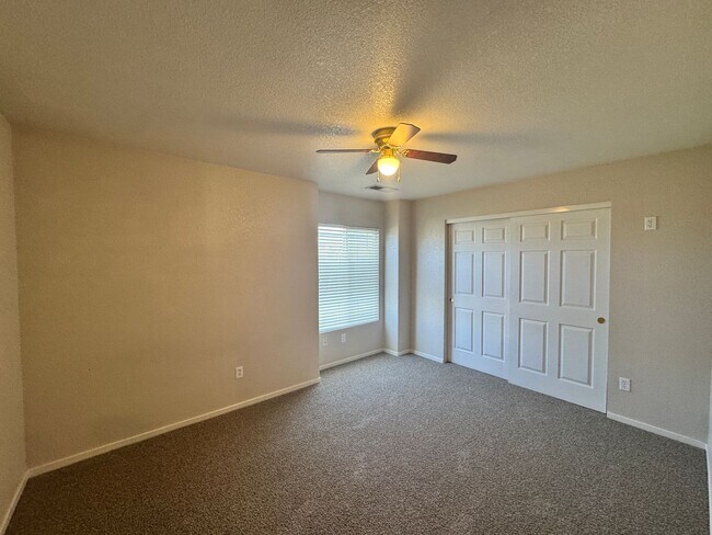 Building Photo - 7744 Tulear St