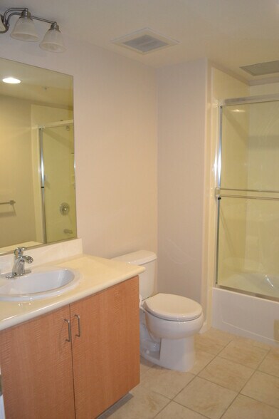 second bathroom - 1101 S Main St