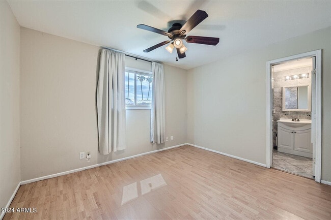 Building Photo - 3615 S Margo Dr