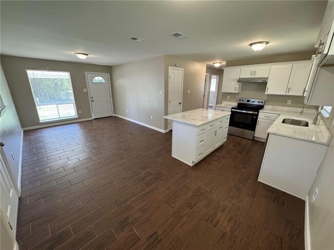 Building Photo - 4778 Ivywood Dr
