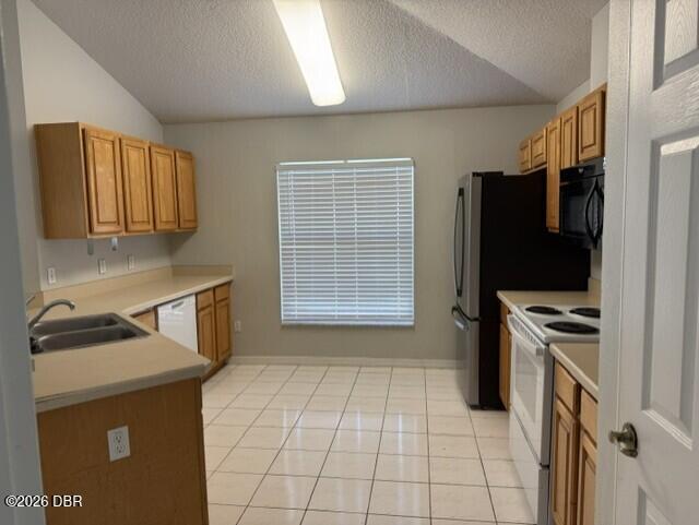 Building Photo - 16 Fernmeadow Ln