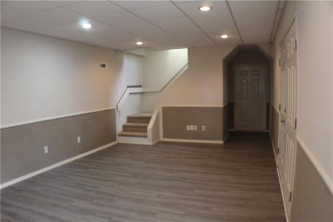 Building Photo - 69 Sherlock Dr