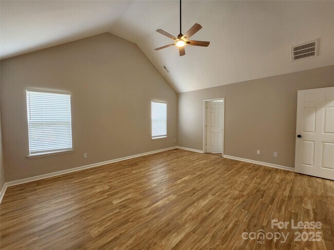 Building Photo - 3303 Reid Brook Ln