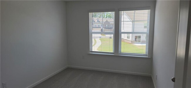 Building Photo - 2801 Habibi Ct