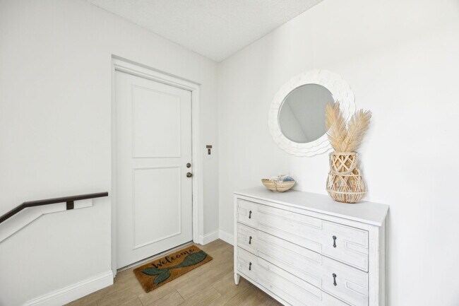 Building Photo - 695 Ponte Vedra Blvd