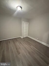 Building Photo - 62 E 4th St