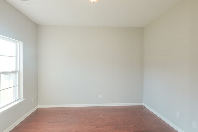 Building Photo - Available Soon!