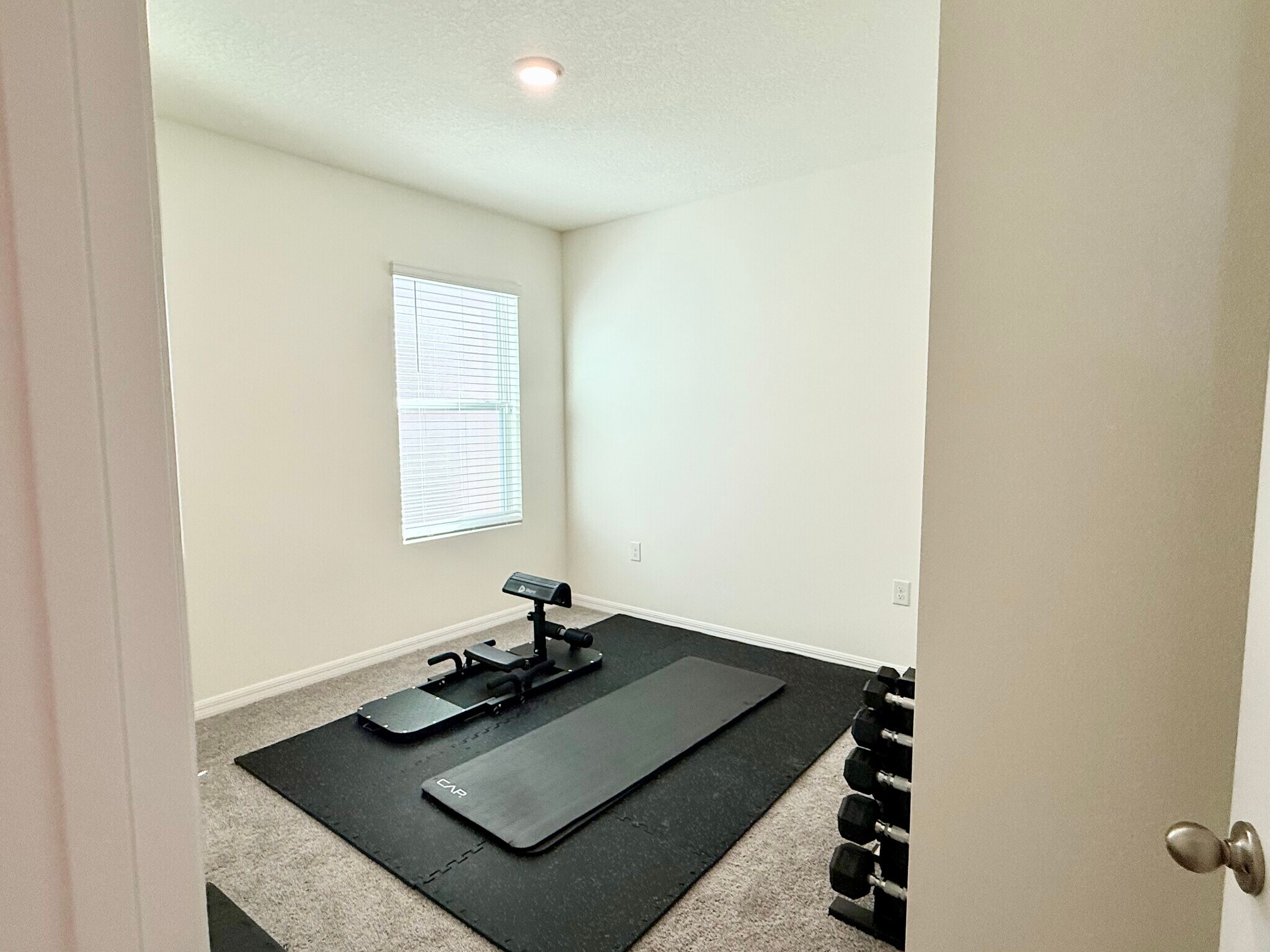 Building Photo - 13 Melogold Dr