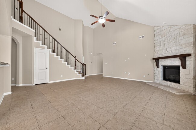 Building Photo - 10031 Esslemont Ct