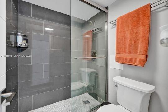 Building Photo - 20515 E Country Club Dr