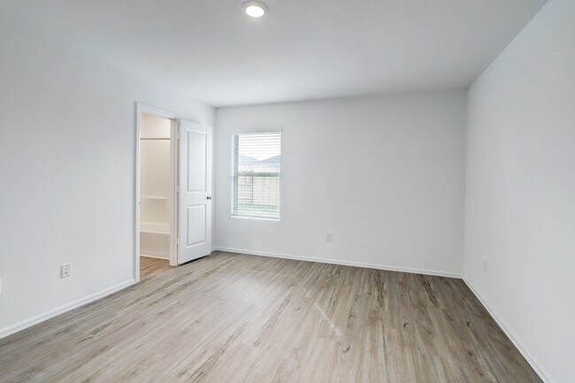 Building Photo - 4134 Zavala Ml St