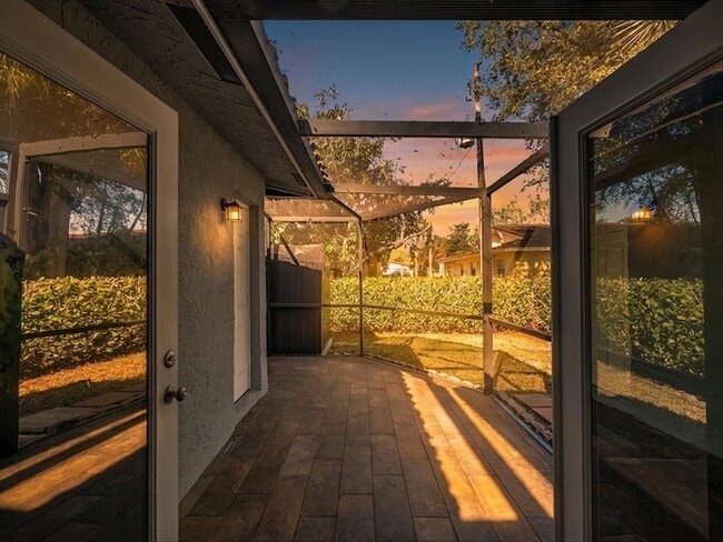 Building Photo - 3880 NW 79th Ave