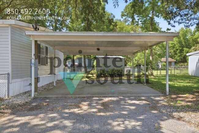 Building Photo - 1709 Woodchuck Ave