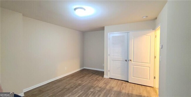 Building Photo - 2472 Mildon Hall Ln