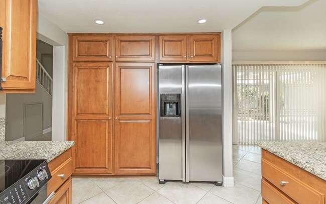 Building Photo - Amazing Beautiful Rancho Del Oro Home!!