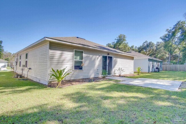 Building Photo - 7809 Maxton Rd