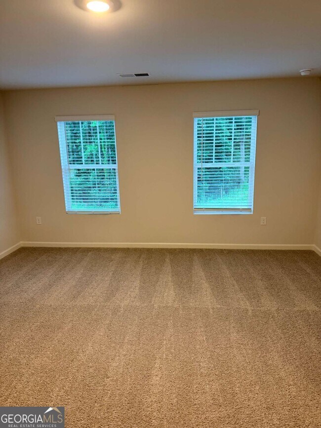 Building Photo - 112 Glenrise Dr