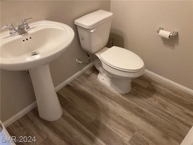 Building Photo - 3024 Termini Ave