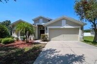 Building Photo - Beautiful 4 Bed 2 Bath 2 car garage in Sou...