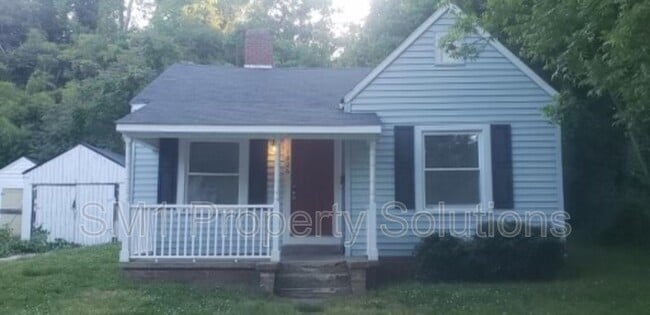 Primary Photo - 1026 Pearson St