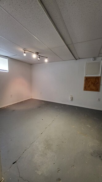 Building Photo - 408 E Union St
