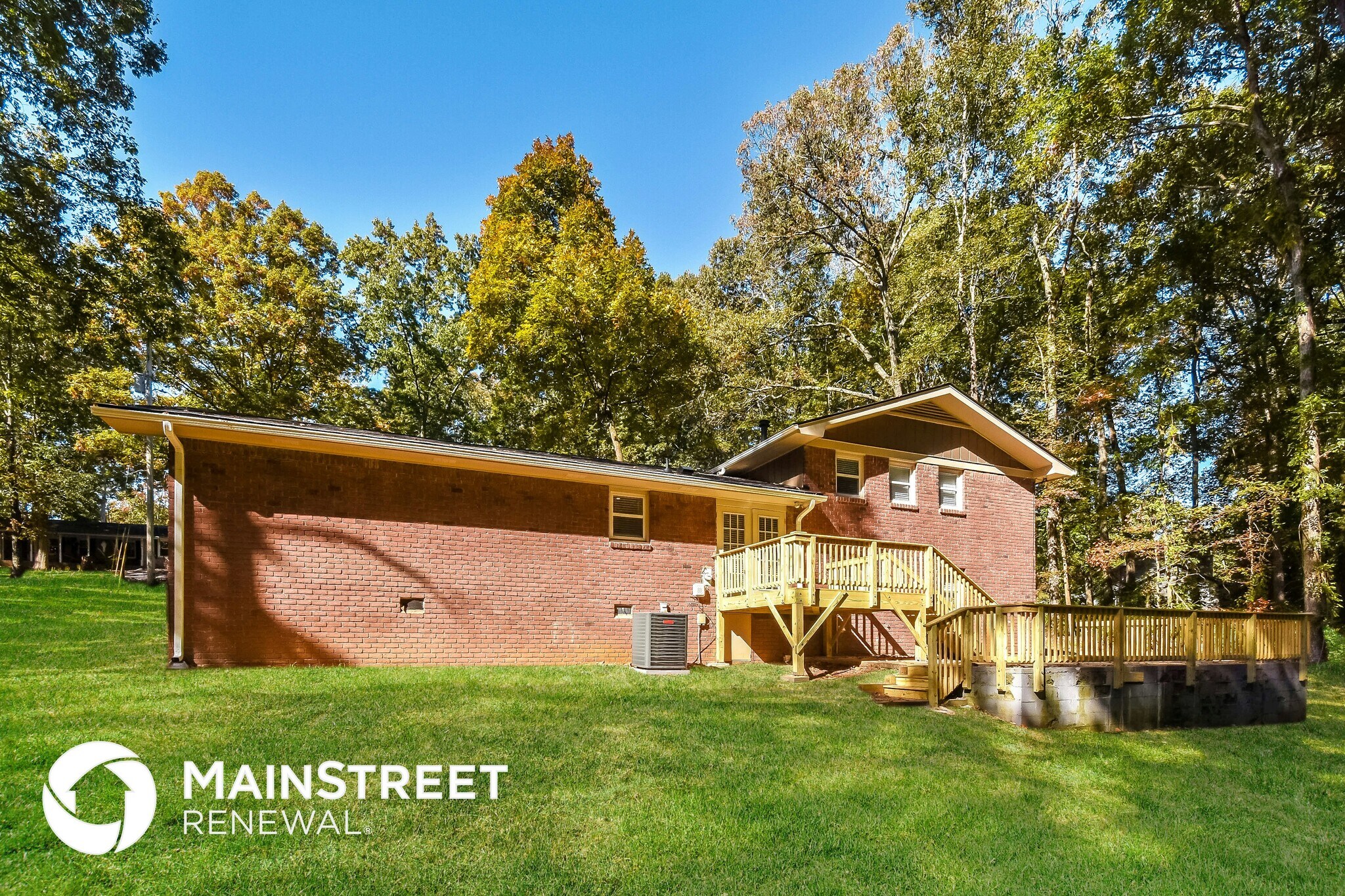 Building Photo - 6265 E Shore Cir