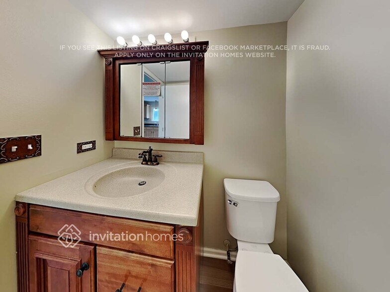 Building Photo - 280 Bridlewood Cir