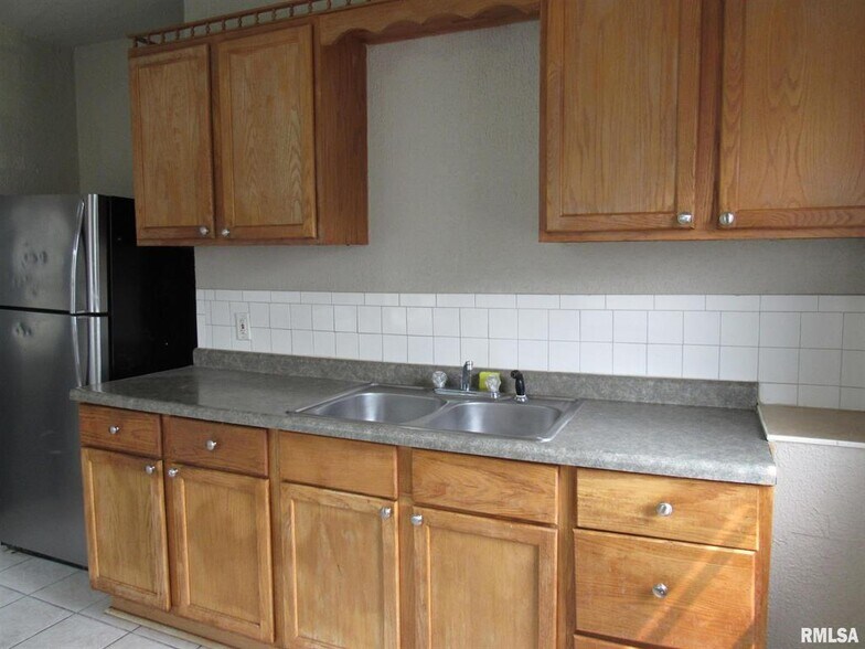 Building Photo - 1701 25th St