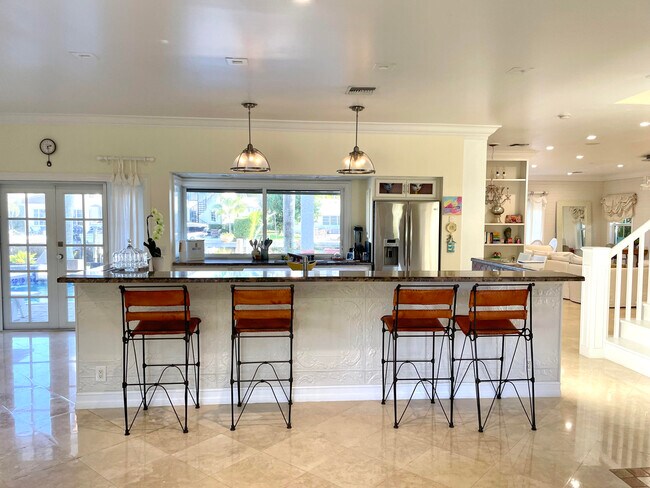 Building Photo - 950 Bolender Dr
