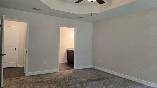 Building Photo - 5157 Peach Dr