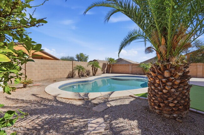 Building Photo - 40310 W Novak Ln