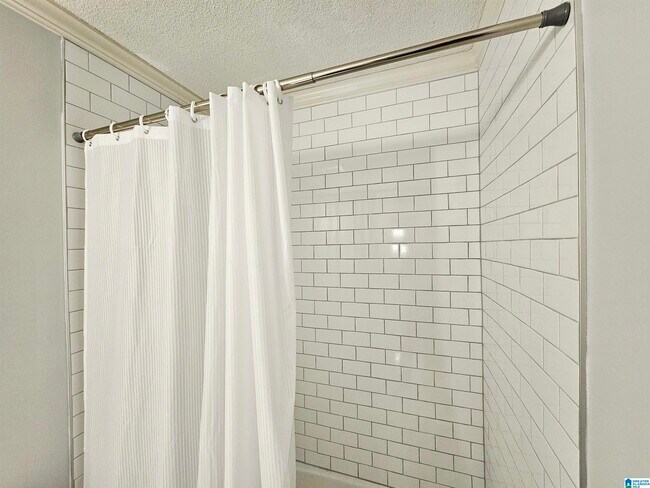 Building Photo - 3425 Sandner Ct