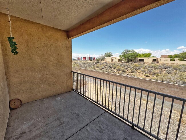 Building Photo - 1105 Meadowlark Way SE