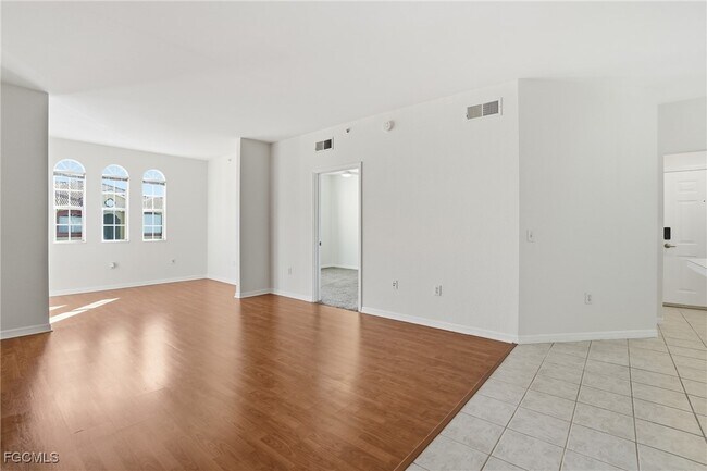 Building Photo - 15590 Ocean Walk Circle