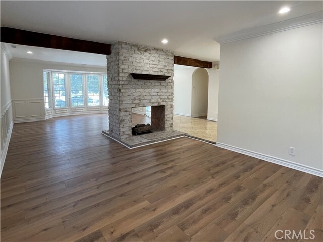 Building Photo - 20329 Haynes St