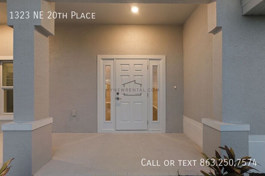 Building Photo - 1323 NE 20th Pl