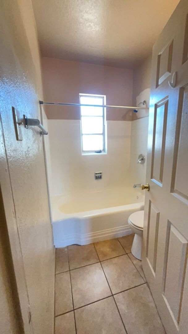 Building Photo - MOVE IN SPECIAL-500.00 OFF 1ST MONTHS RENT...