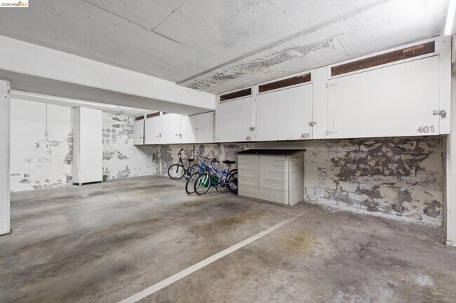 Building Photo - 94 Bayo Vista Ave