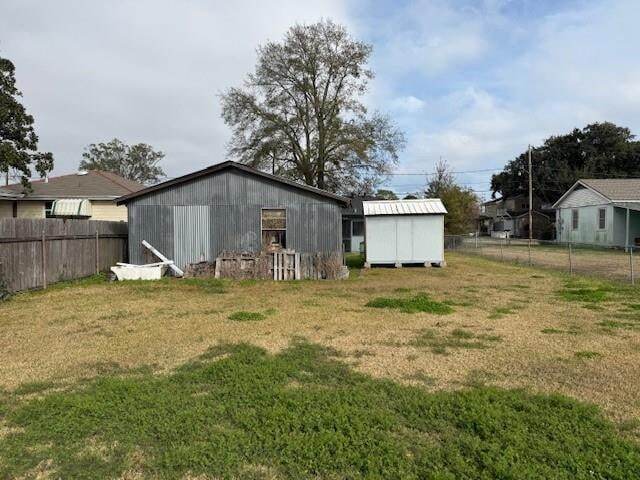 Building Photo - 616 Oriole St